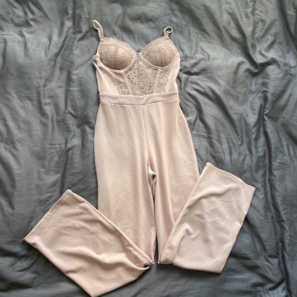 jumpsuit in nude color ! - Picture 1 of 4